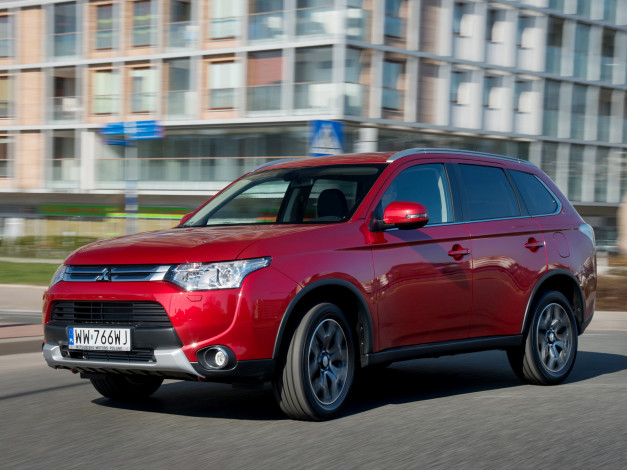 Обои картинки фото автомобили, mitsubishi, outlander, 2014, красный