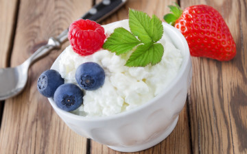 Картинка еда масло +молочные+продукты клубника fresh творог черника berries малина raspberry ягоды blueberry strawberry