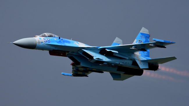 Обои картинки фото sukhoi su-27b flanker, авиация, боевые самолёты, ввс