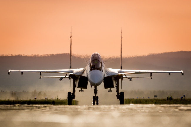 Обои картинки фото су-30см, авиация, боевые самолёты, корпорация, иркут, аэродром, многофункциональный, истребитель, поколение, четыре, плюс, су30см