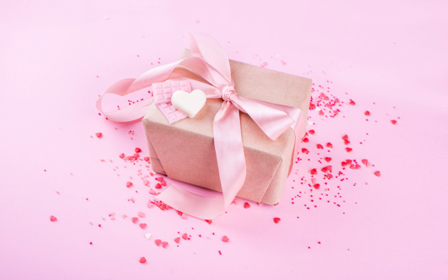 Обои картинки фото праздничные, подарки и коробочки, фон, розовый, праздник, подарок