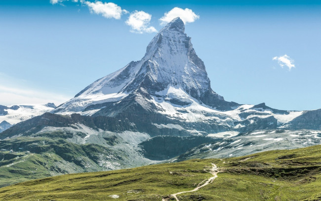Обои картинки фото маттернхорн,  альпы,  швейцария, природа, горы, небо, снег, скала, дорога, гора