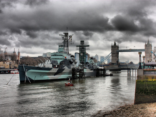 Обои картинки фото hms, belfast, корабли, крейсеры, линкоры, эсминцы, англия, темза, линкор, бэлфаст, стоянка