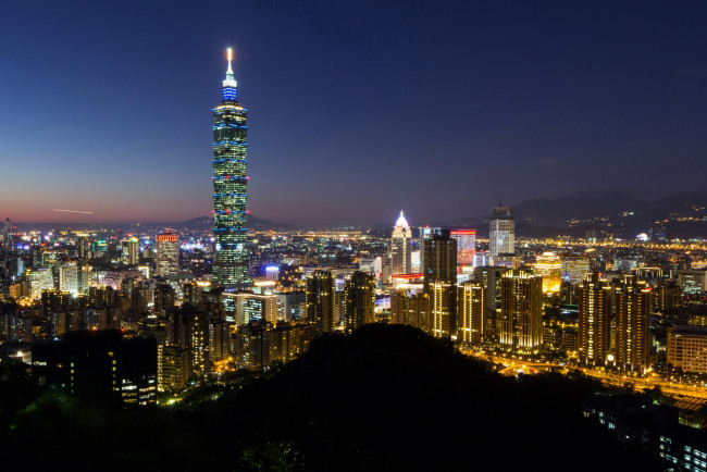 Обои картинки фото тайбэй тайвань китай, города, тайбэй , тайвань, дома, огни, ночь, китай, taiwan, china, taipei