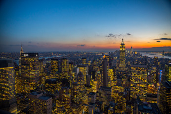 Картинка города нью-йорк+ сша соединенные штаты огни нью-йорк wtc манхэттен эмпайр стейт билдинг небоскребы сумерки 1 крайслер-билдинг облака one world trade center