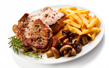 Картинка еда вторые+блюда аппетитный кусок жареного мяса с картошкой фри и грибами