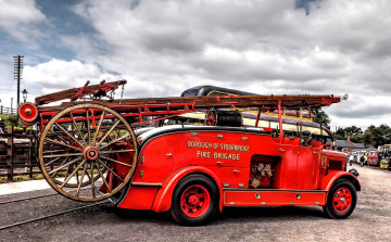Картинка old+is+beautiful автомобили пожарные+машины транспортное средство автомобиль