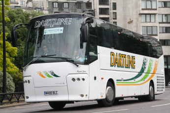 Картинка автомобили автобусы транспорт пассажирский