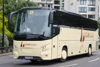 Картинка автомобили автобусы транспорт пассажирский