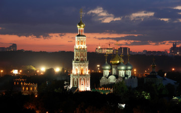 Картинка города москва+ россия ночь монастырь novodevichy convent москва купола башня огни