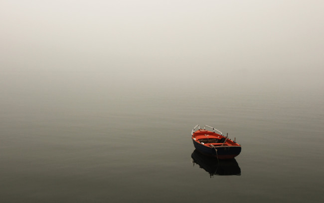 Обои картинки фото корабли, лодки,  шлюпки, пейзаж, туман, природа, лодка, озеро