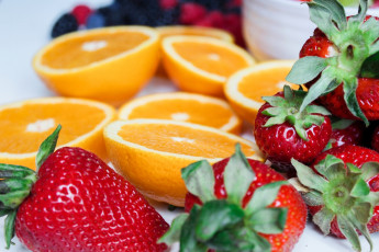 обоя еда, фрукты,  ягоды, апельсины, клубника