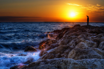 Картинка sunset природа восходы закаты камни океан чайка закат