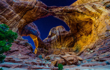 Картинка природа горы сша ночь звезды свет небо арка arches national park юта