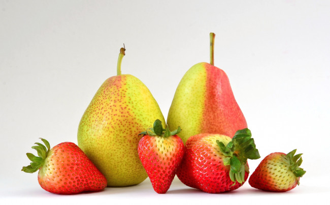 Обои картинки фото еда, фрукты,  ягоды, клубника, плоды, груши
