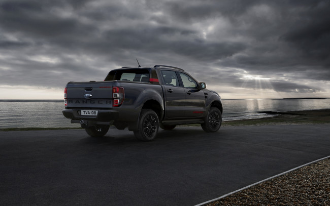 Обои картинки фото 2020 ford ranger thunder, автомобили, ford, ranger, thunder, 2020, вид, сзади, экстерьер, побережье, пикап, новый, черный, тюнинг, американские