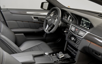 Картинка mercedes benz e63 amg 2012 автомобили интерьеры