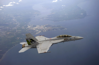 Картинка авиация боевые самолёты полет панорама пилоты высота hornet f/a-18