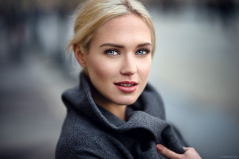 Картинка eva+mikulski девушки улыбка пальто лицо блондинка модель eva mikulski