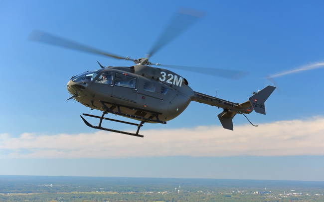 Обои картинки фото eurocopter uh-72 lakota, авиация, вертолёты, военный, вертолет, ввс, сша, многоцелевой, легкий