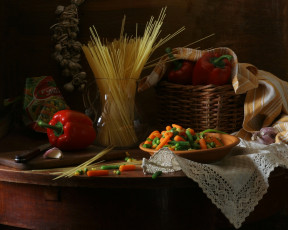 Картинка ира быкова спагетти соусом из тушеных овощей еда натюрморт
