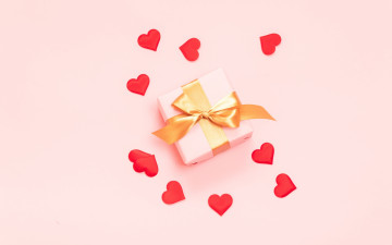 Картинка праздничные подарки+и+коробочки подарок коробка сердечки
