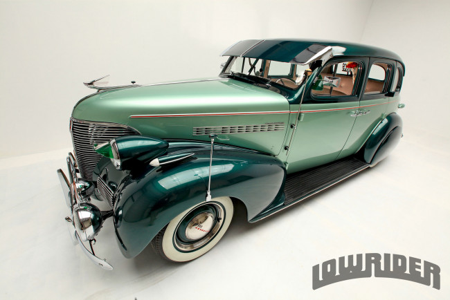 Обои картинки фото 1939, master, deluxe, автомобили, custom, classic, car