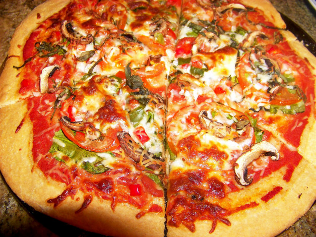 Обои картинки фото еда, пицца, сыр, грибы