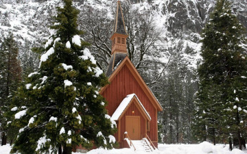 Картинка города -+католические+соборы +костелы +аббатства часовня елки зима снег