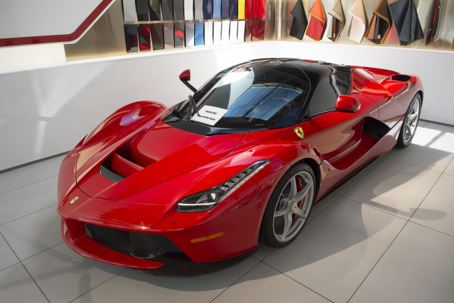 Обои картинки фото laferrari, автомобили, ferrari, спорткар