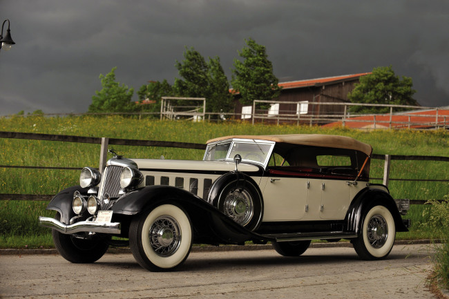 Обои картинки фото chrysler custom imperial dual cowl phaeton by lebaron, автомобили, классика, chrysler