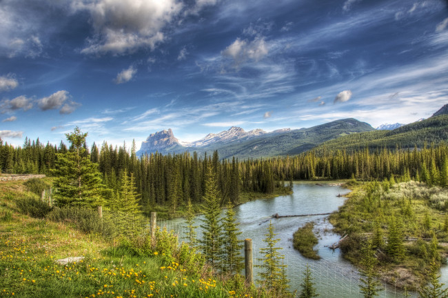 Обои картинки фото vermillion, river, and, castle, mountain, kootenay, national, park, canada, природа, реки, озера, лес, горы, река