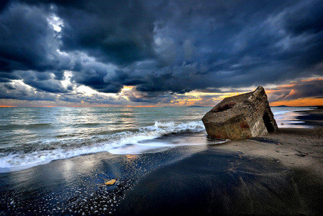Обои картинки фото природа, побережье, океан, камни, облака