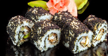 Картинка еда рыба +морепродукты +суши +роллы японская кухня икра роллы