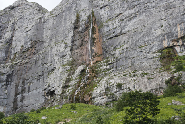 Обои картинки фото лаго- наки, природа, горы, лаго-, наки, водопад, россия, кавказ, скала, адыгея
