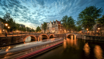 Картинка города амстердам+ нидерланды канал мост вечер огни