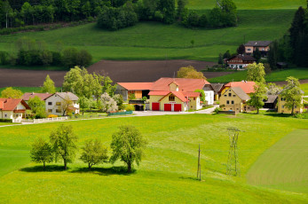 обоя carinthia, austria, города, пейзажи, дома, деревья, трава, пейзаж