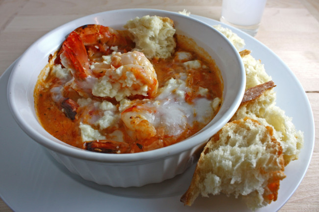 Обои картинки фото еда, рыбные блюда,  с морепродуктами, морепродукты, хлеб, суп