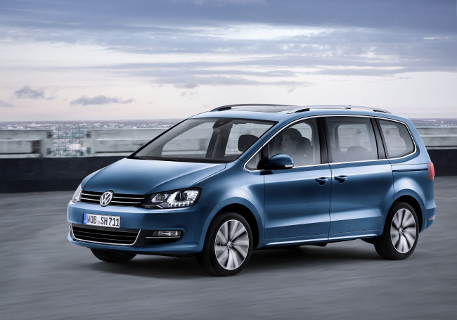 Обои картинки фото автомобили, volkswagen, 2015г, sharan, синий