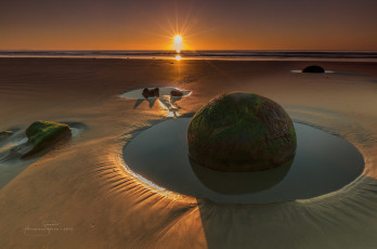 Картинка природа восходы закаты солнце небо камни песок пляж море