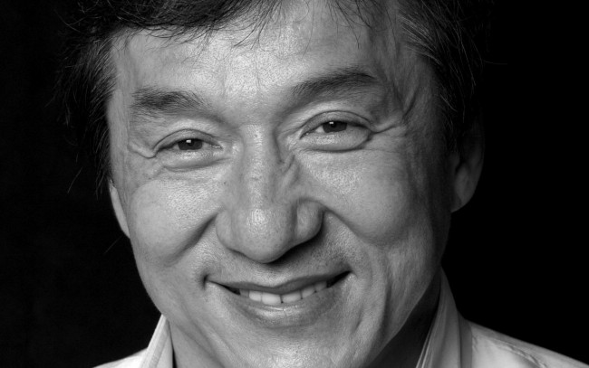 Обои картинки фото мужчины, jackie chan, актер, лицо