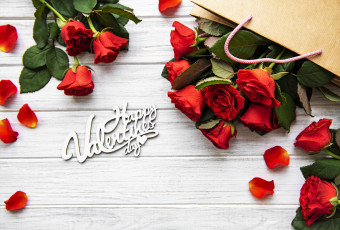 Картинка праздничные день+святого+валентина +сердечки +любовь пакет розы лепестки