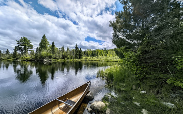 Картинка природа реки озера лес деревья облака лодка река