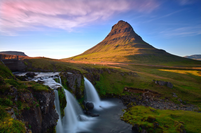 Обои картинки фото kirkjufellsfoss, iceland, природа, водопады, исландия, гора