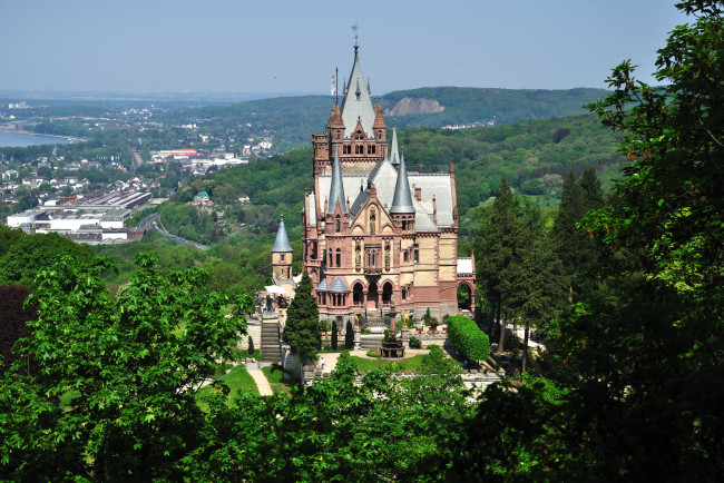 Обои картинки фото castle, drachenburg, германия, города, дворцы, замки, крепости, пейзаж, замок
