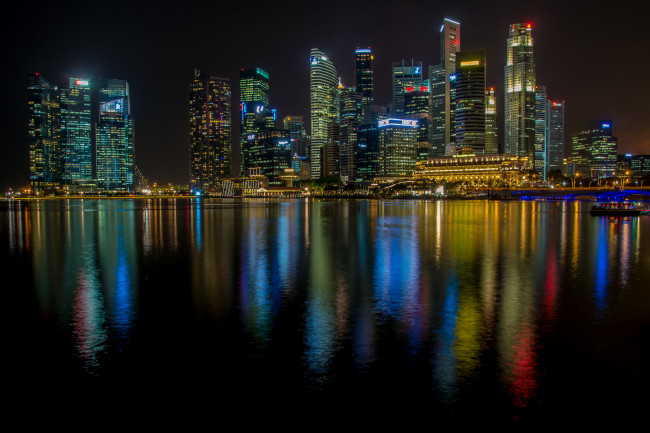 Обои картинки фото singapore, города, сингапур , сингапур, ночь, небоскребы, панорама