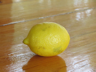 Картинка еда цитрусы желтый стол