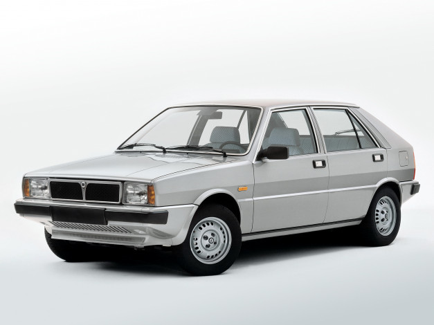 Обои картинки фото lancia, delta, автомобили