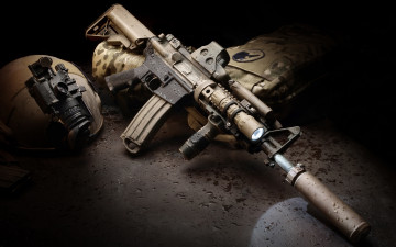 Картинка оружие автоматы ar-15 штурмовая винтовка assault rifle автомат капли каска бронежилет глушитель фонарик
