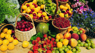 обоя еда, фрукты,  ягоды, клубника, крыжовник, смородина, персики